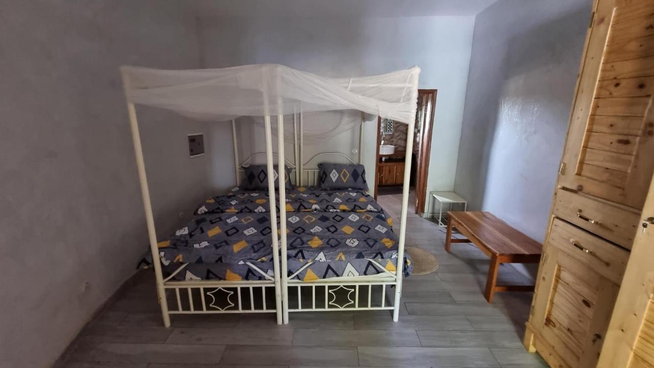 Les Fromagers Hotel Missirah Екстериор снимка