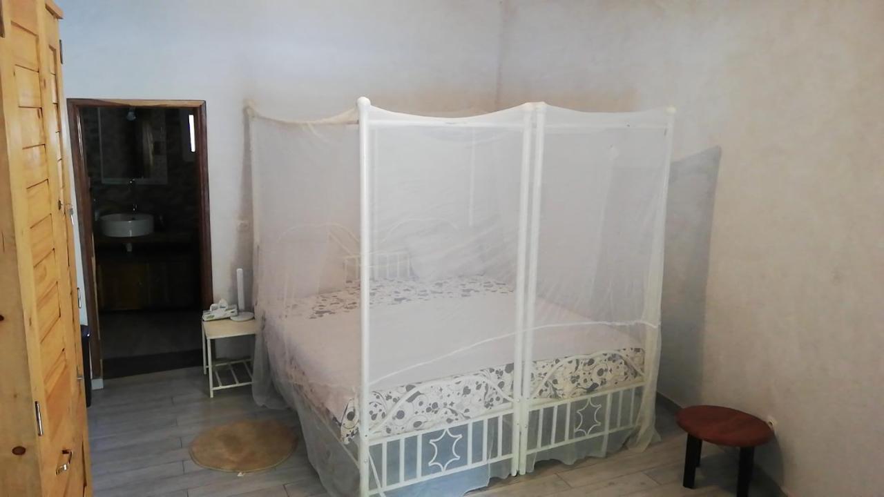 Les Fromagers Hotel Missirah Екстериор снимка