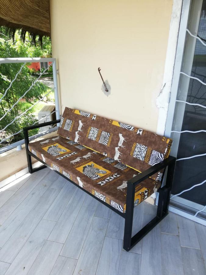 Les Fromagers Hotel Missirah Екстериор снимка